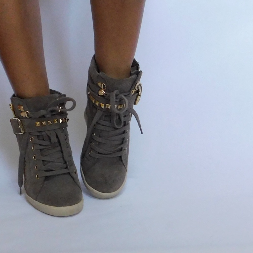 Brown/Tan suede like Sneaker wedge